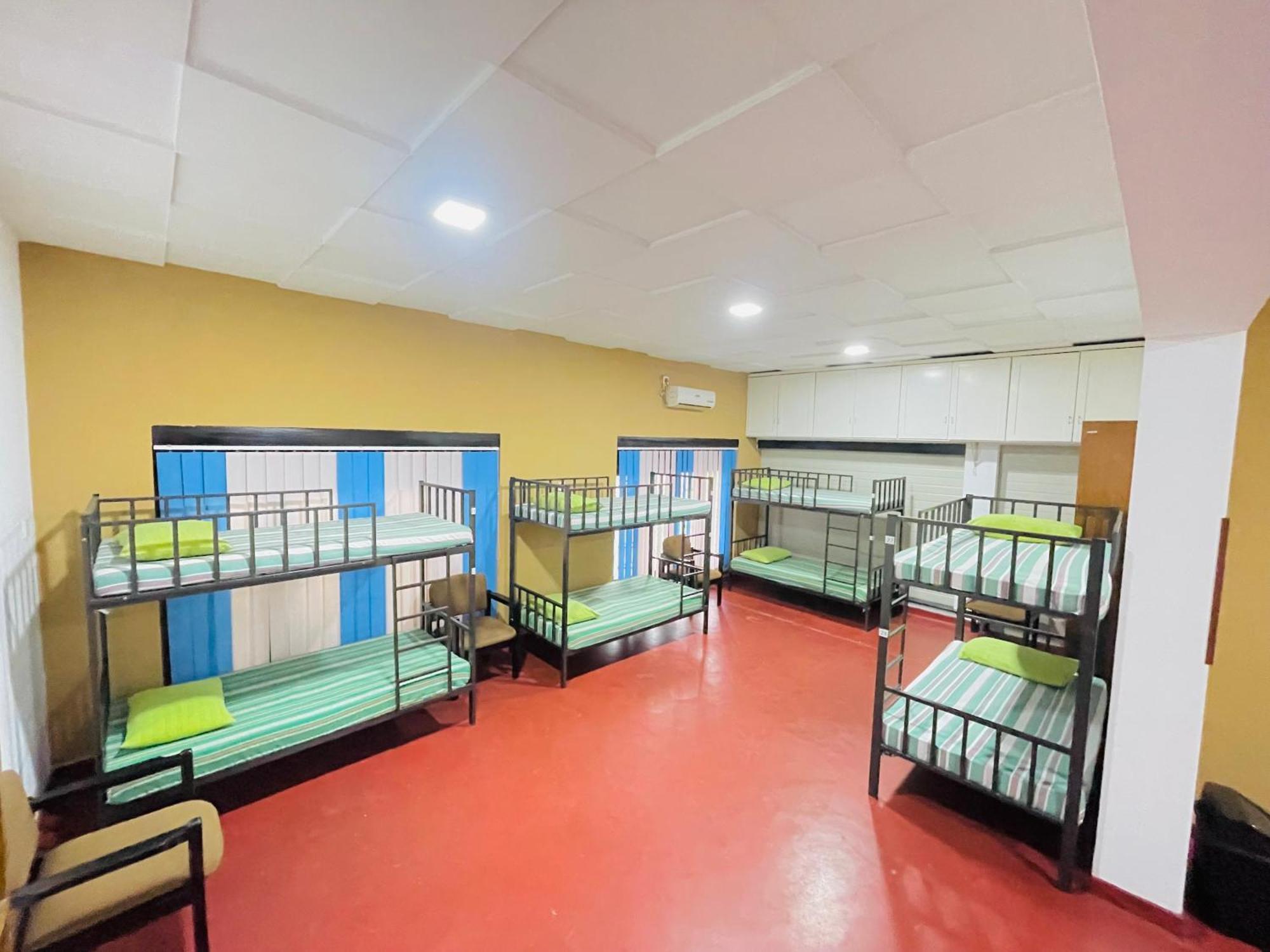 Bed Male Dormitory Room