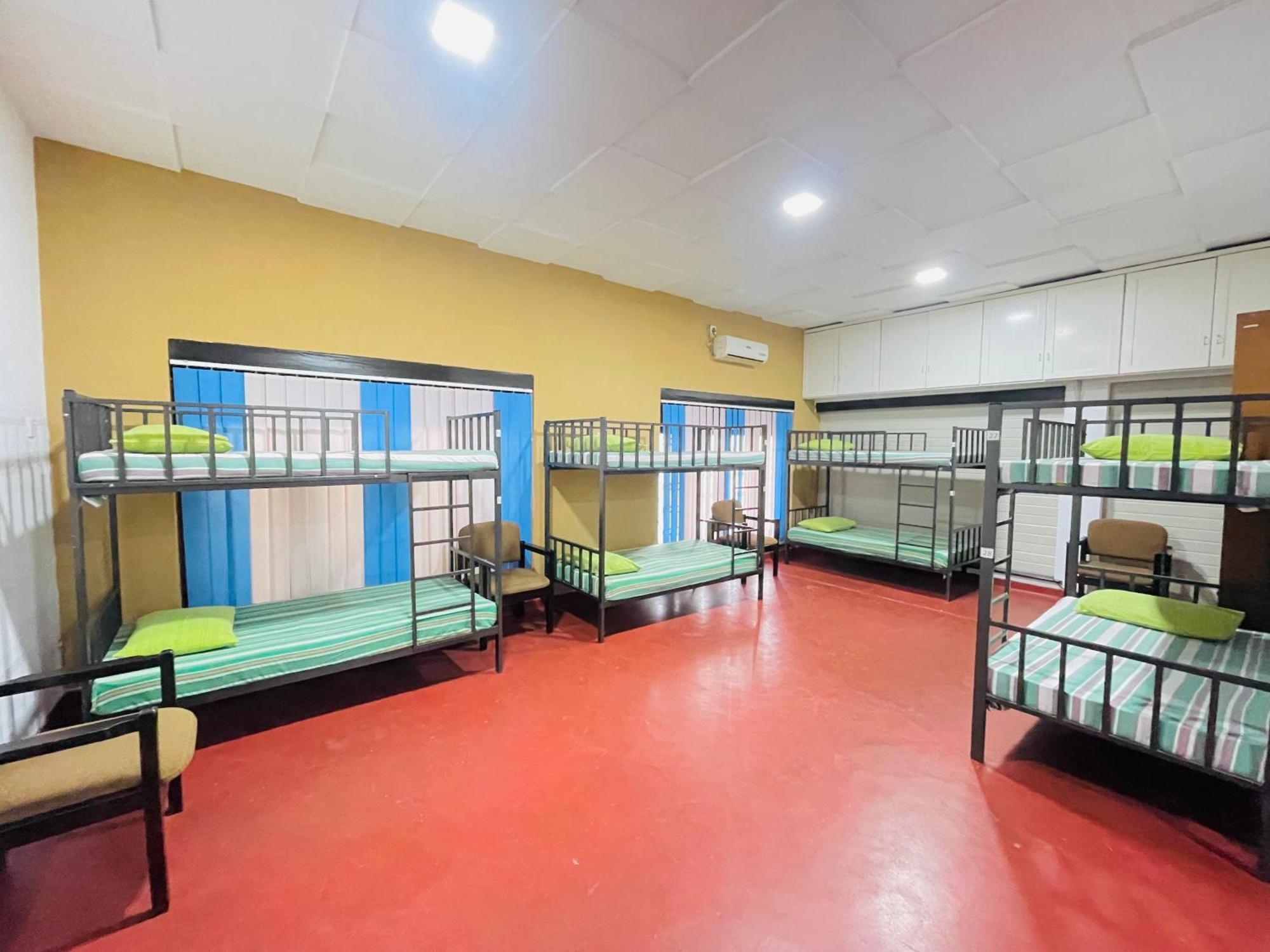 Bed Male Dormitory Room